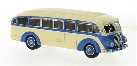 Brekina 1936 Mercedes Benz LO3500 Stromlinie Bus Assembled Ivory