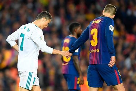 Gerard Pique Has A Dig At Cristiano Ronaldo Soccer Laduma