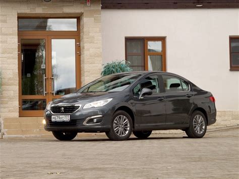 Тест-драйв Peugeot 408 (поколение II росссийская версия) - Неоклассик