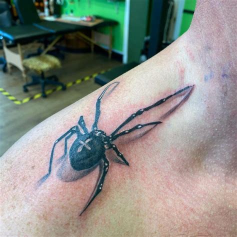 11 Traditional Spider Tattoo Ideas That Will Blow Your Mind