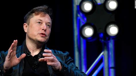 米ツイッターを買収して経営権を握った起業家のイーロン・マスク氏 Jp