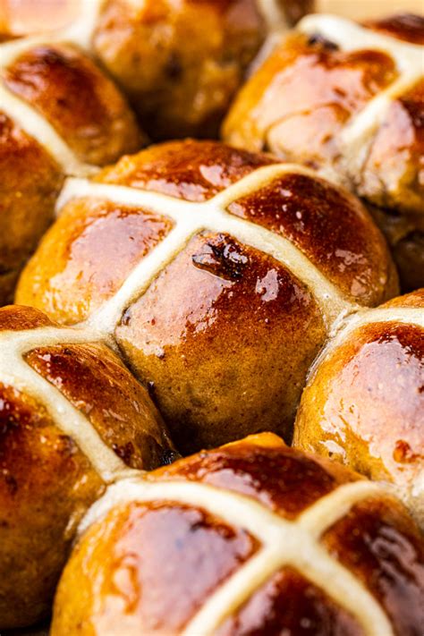 Sugar Free Hot Cross Buns Lazy Cat Kitchen