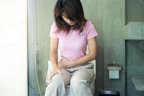 Period Diarrhea In Toilet Is My Poop Healthy/Normal? Canadian