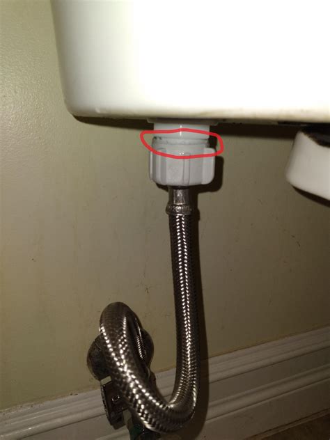 Toilet water supply line leaking despite having been replaced : r/Plumbing