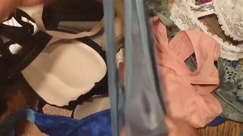 Vídeos porno gay de Sujetador y bragas gratis Películas sexo gay xHamster