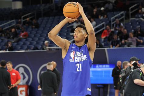 carmelo anthony draft 6