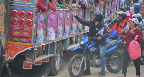 En Un Motopaseo Multitudinario Santiago Montoya Candidato A La