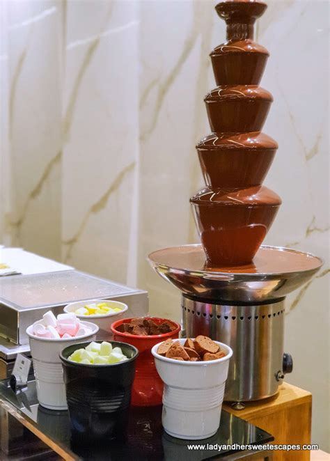 Andrew James Heavy Duty Commercial Layer Chocolate Fountain Stainless