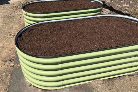 How To Fill Raised Garden Beds Cheap And Easy Audrey S Little Farm