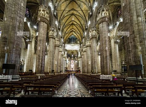 Interno Duomo Milano Immagini E Fotografie Stock Ad Alta Risoluzione