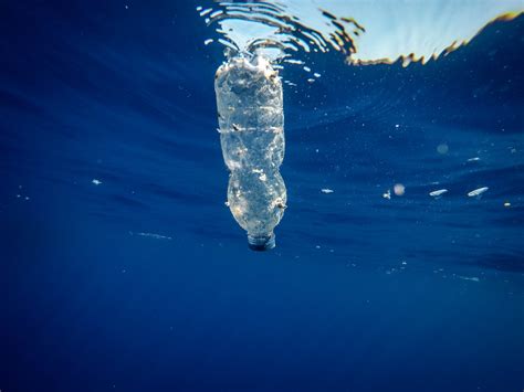 Lisola Di Plastica Italiana Esiste Ma Pi Che Unisola Una Zuppa