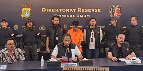 Melawan Saat Dibekuk Rampok Bersenpi Lukai Kasir Minimarket Tewas