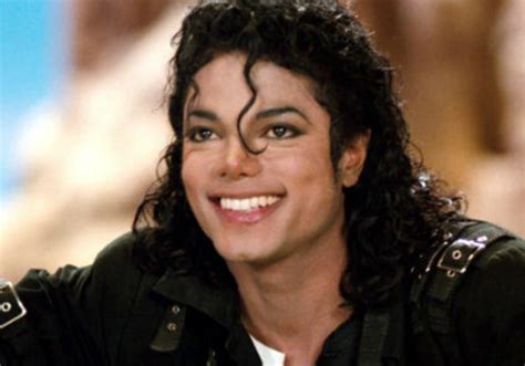 Michael Jackson Est Vivo E Vai Aparecer Entre E Diz Sensitiva