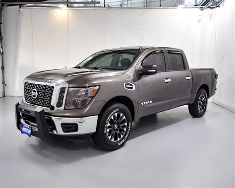 Pre Owned Nissan Titan Sv Wd Crew Cab Pickup