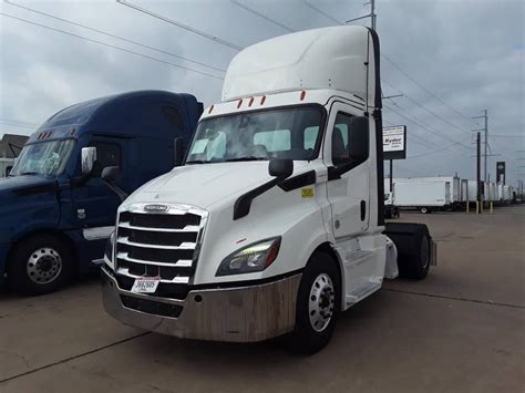 2019 Freightliner New Cascadia 116 For Sale Day Cab 270110