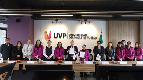 UVP FIRMA CONVENIO DE COLABORACIÓN CON LA CANACO