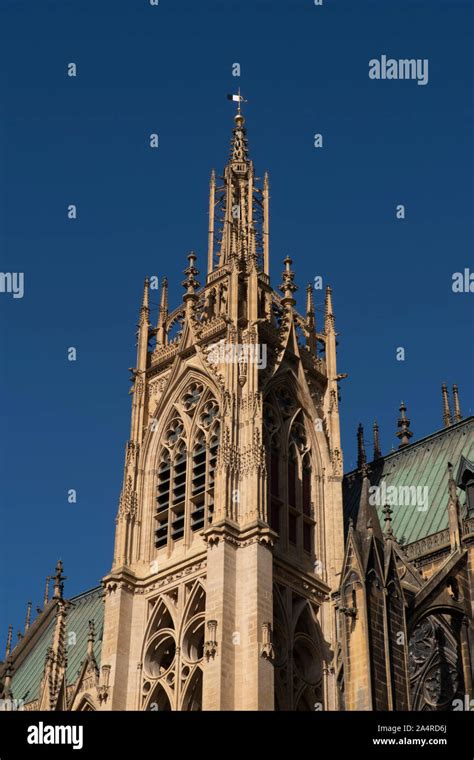 Architecture of Metz Cathedral Stock Photo - Alamy