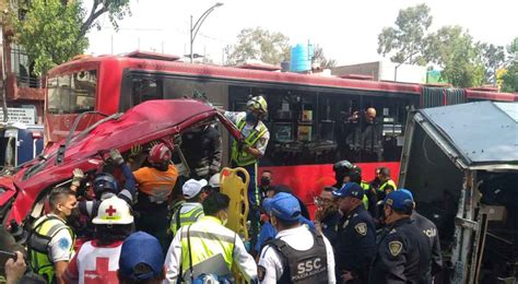 Choque M Ltiple En Insurgentes Norte Deja Varios Lesionados