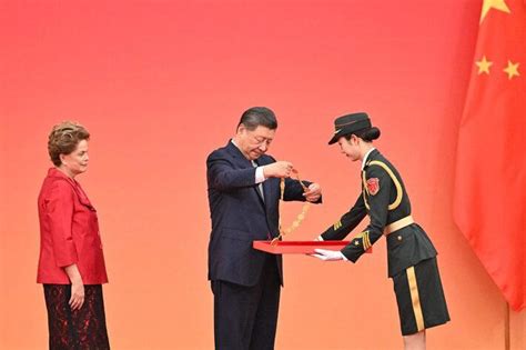 Dilma Rousseff Recebe Medalha Da Amizade De Presidente Chin S Xi