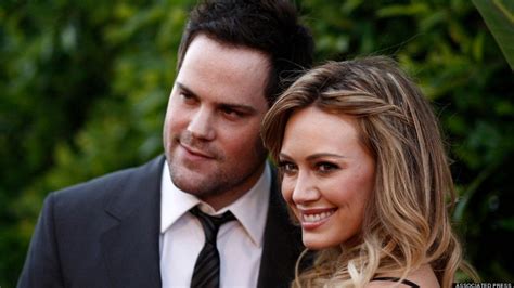 Hilary Duff Splitting From Husband Mike Comrie Huffpost