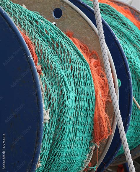 Rouleaux de filets de pêche Photos Adobe Stock