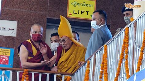 Long Life Offering To His Holiness The Dalai Lama By A Group Of Tibetan