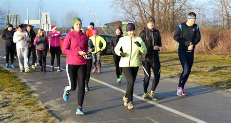 Święta rozpoczęli od biegu wokół Jeziora Tarnobrzeskiego ZDJĘCIA