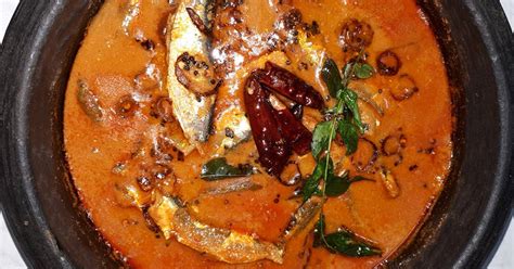 Mathi Chatti Curry / Sardines cooked in earthen pot Recipe by Inish ...