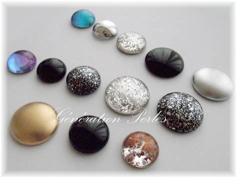 Nouveaux cabochons en verre de Bohême 18 à 25mm