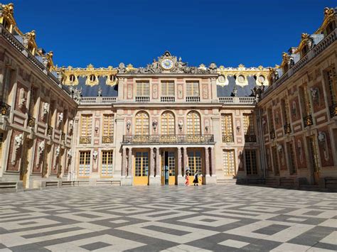 A Day Trip To Versailles: Complete Guide & Visitor Tips