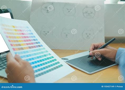 Artist Graphic Designer Drawing Artwork Creative Design Workplace