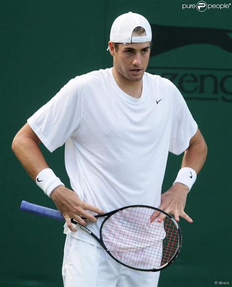 L Am Ricain John Isner Photo Affrontait Nicolas Mahut Dans Le Tournoi