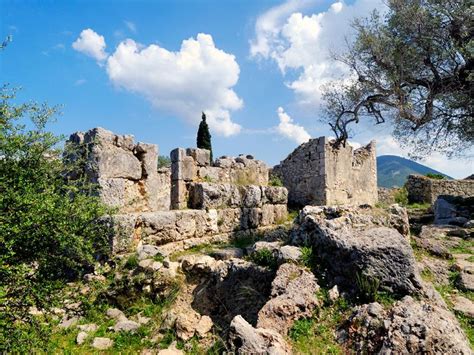 Follow Odysseus’ steps: Top things to see & do at Ithaca | YourGreekIsland