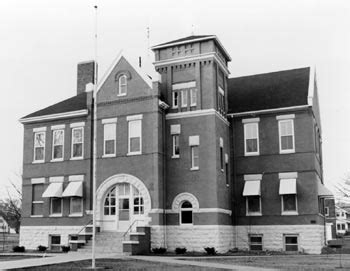 Worth County Courthouse | Iowa Judicial Branch