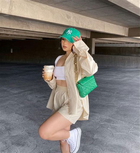 Summer Outfit With A Pop Of Green 30 Cute Summer Outfit Ideas In 2022