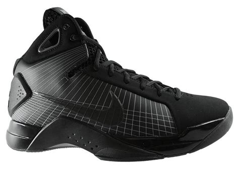 Kobe Bryant Shoes Pictures: Nike Hyperdunk Black Edition