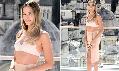 Margot Robbie Displays Her Jaw Dropping Figure In Racy Pink Bra And