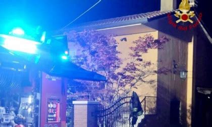 Paura Nella Notte A Tombolo Incendio In Una Casa Intossicati Un