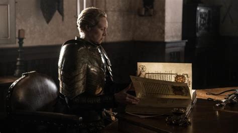 Gwendoline Christie Aka Brienne Of Tarth Posts Emotional Note Says Got