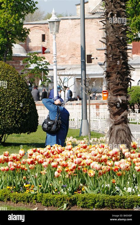 Woman Wearing Headscarf Istanbul Hi Res Stock Photography And Images