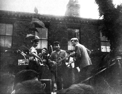 The Quarrymen are Photographed in Rosebery Street! – Beatles Liverpool