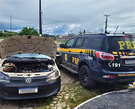 NOSSA SRA DO SOCORRO SE PRF Recupera Carro Roubado Em Salvador