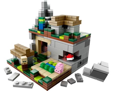 LEGO Set 21105 1 Micro World The Village 2013 Minecraft