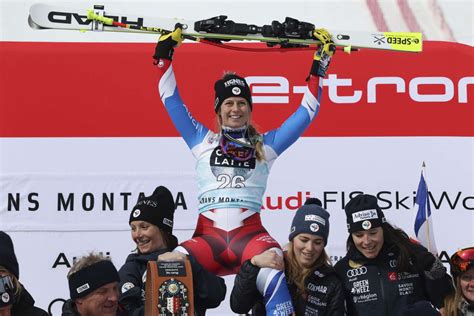 Ski alpin premier podium en Coupe du monde pour Laura Gauché