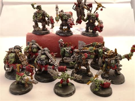 My Ork Boyz are finally painted! Kill team lists in the comments : r/orks