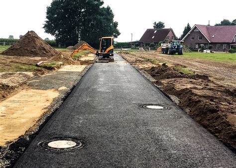 Straßen und Tiefbau schmitz strassenbau de