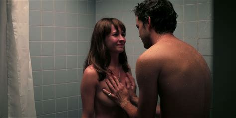 Бритт Робертсон nude pics Страница