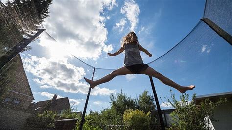 Annalena Baerbocks Trampolin Ein Untersch Tztes Sportger T