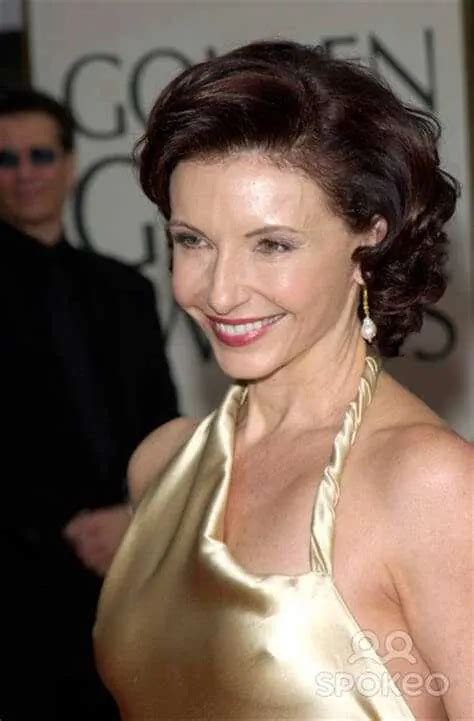 50 Mary Steenburgen Hot And Sexy Bikini Pictures Woophy