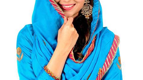 Nimrat Khaira Wallpapers Top Free Nimrat Khaira Backgrounds Wallpaperaccess